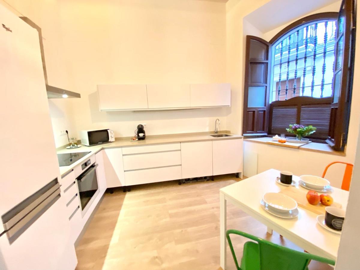 Top-Notch Downtown House With Private Rooftop Terrace And Parking Opt Sevilla Exterior foto